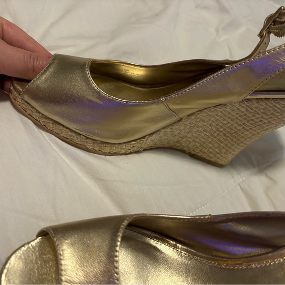 *** Make an Offer!! 
Lily Pulitzer shoes - Picture 4 of 7